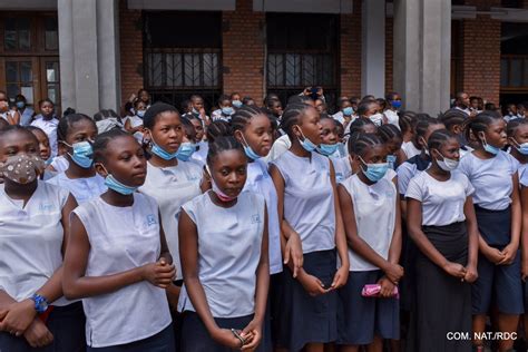 Comment Ne Pas Te Louer La Gen Se D Un Chant Catholique Devenu Un