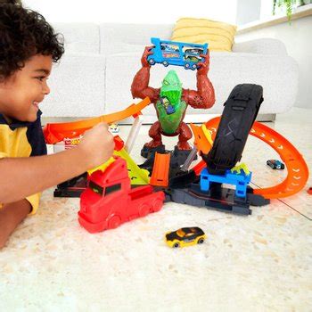 Hot Wheels Bahn Zweispurige Looping Rennstrecke M Mit Autos Smyths Toys Deutschland