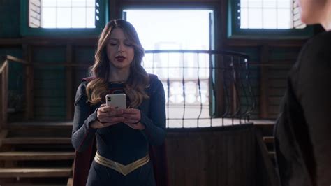 Apple IPhone Smartphone Of Melissa Benoist As Kara Zor-El Aka Kara ...