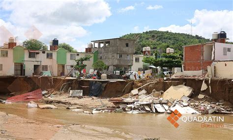 Acapulco John tira 30 casas en San Agustín y deja familias en la calle