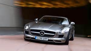 2010 Mercedes Benz Sls Amg Gullwing Front Angle Caricos