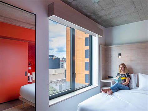 Colorful LEGO-inspired hotel gains visibility on Manhattan's skyline ...