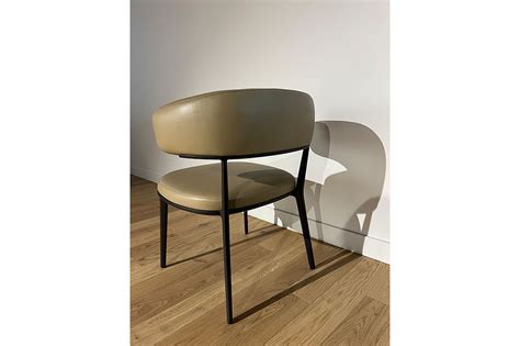 Caratos Low Dining Chair Maxalto Studio Como