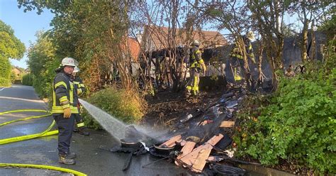 Carport Brand Droht Auf Bielefelder Wohnhaus Berzugreifen Nw De