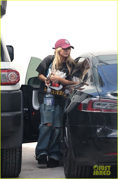 Barry Keoghan And Sabrina Carpenter Spotted Running Errands Together He