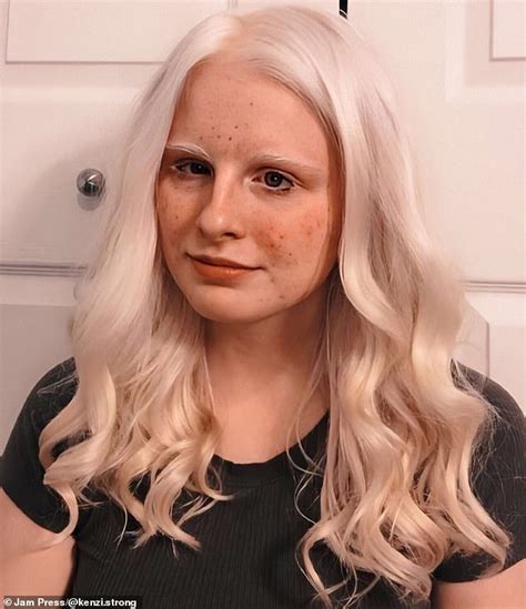 Albino Woman Becomes Tiktok Star Thanks To Violet Colored Eyes Users Call Her Supernatural