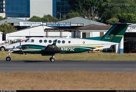 N Sc Beechcraft B C King Air C Private Oscar Guillen