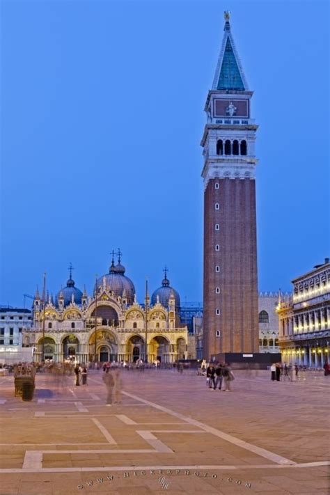 Campanile Piazza San Marco | Photo, Information