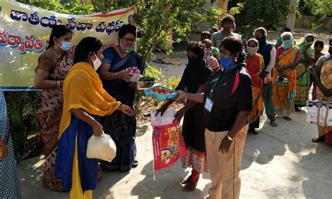 Tirupati: SPMVV women studies dept distributes essentials