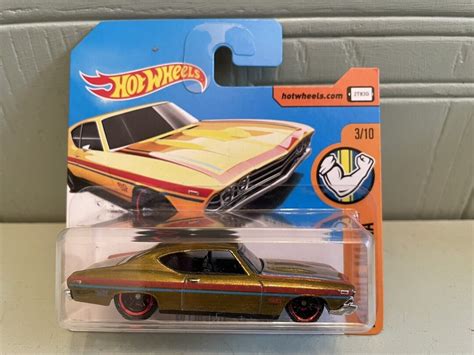 Hot Wheels 1969 Super Treasure Hunt Chevelle SS 396 Gold Real Riders Hw ...