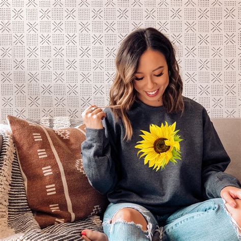 Sunflower Crewneck Sweatshirt Floral Sweatshirt Winter Etsy