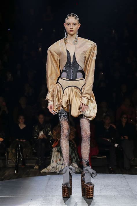 Andreas Kronthaler For Vivienne Westwood Spring Summer Catwalk