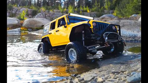 Jeep Wrangler Rubicon Rock Water OFF Road Driving Gmade GS02F