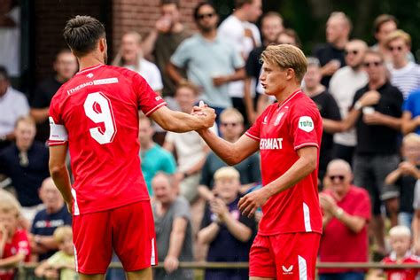 Van Wolfswinkel Op De Bank Bij Fc Twente Dat Zou Twentefans Nl