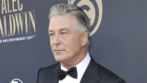 Alec Baldwin Turns Over His Phone To Rust Investigators