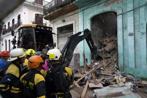 Cuba Colapso De Edificio En Zona Hist Rica De La Habana Cobra La Vida