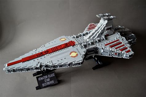 Ucs Style Moc Venator Class Star Destroyer I Present To Yo Flickr