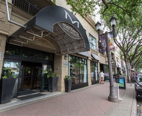 Metterra Hotel on Whyte (Edmonton): What to Know BEFORE You Bring Your ...