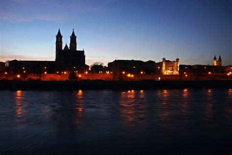 Magdeburger An Der Elbe Magdeburg On The Elbe River Flickr