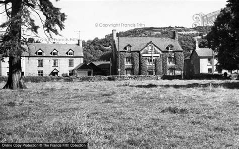 Photo Of Meifod Kings Head Hotel C1955 Francis Frith