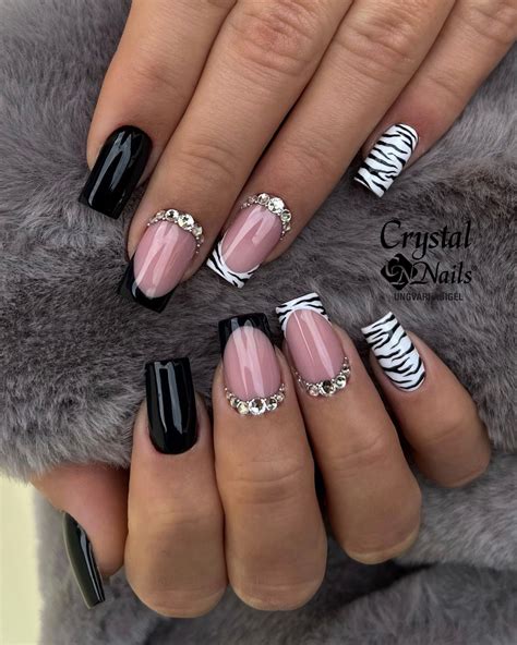 Live On The Wild Side 40 Pretty Zebra Print Nails Nail Designs Daily