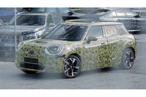 Mini Aceman Erlk Nig Elektrischer Crossover Auto Motor Und Sport