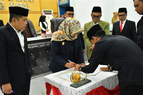 Pemkab Dan DPRD Madina Sepakati KUA PPAS 2023 Madina Pos