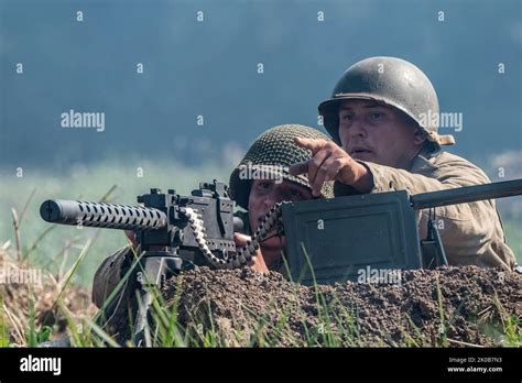 Browning Machine Gun Fotos Und Bildmaterial In Hoher Aufl Sung Alamy