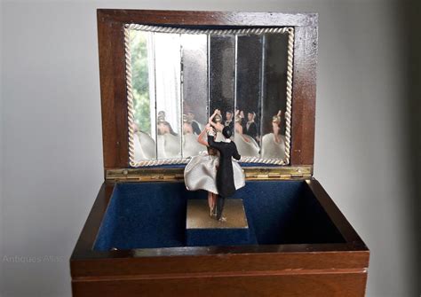 Sale > old ballerina music box > in stock