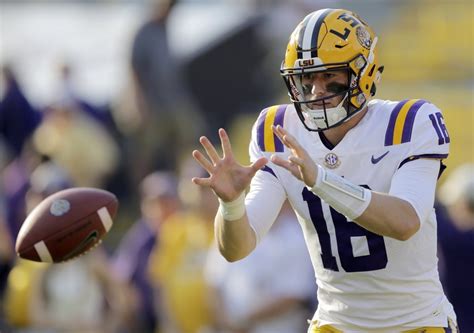 Lsu Quarterback Danny Etling Drafted In 7th Round By New England Patriots