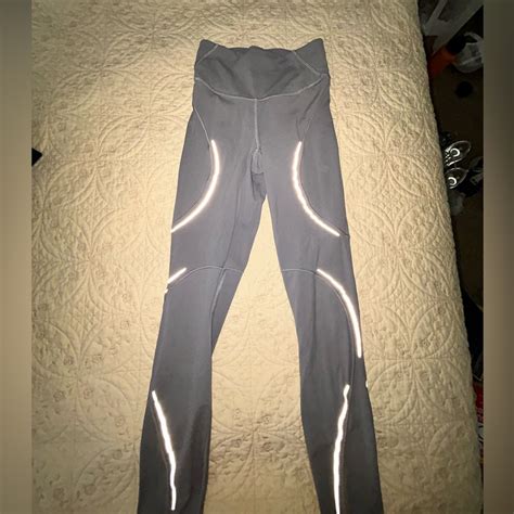 Lululemon Gray Reflective Leggings Gem