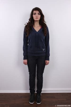 Pretty Sexy Brunette With Sweet Curves Nice Round Tits XXX Dessert