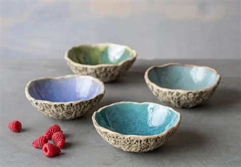 ⫸ Ceramic Bowls Surprising Handmade Works