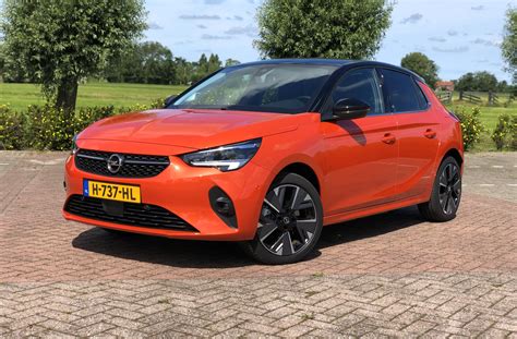 Autotest Rijden Met Opel Corsa E In Nederland