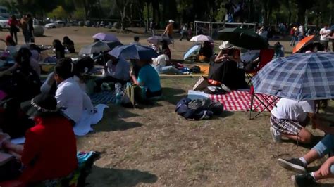 Foro Tv En Vivo Cientos De Personas Llegan Al Picnic Bajo La Sombra