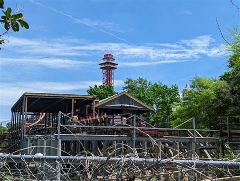 Six Flags Over Texas New Texas Giant Jeremy Thompson Flickr