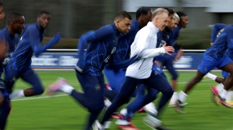 Berliner Tageszeitung Bleus quel onze de départ contre les Pays Bas