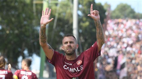 Reggiotv Reggina Jeremy Menez Incontra La Stampa Attesa Per Le