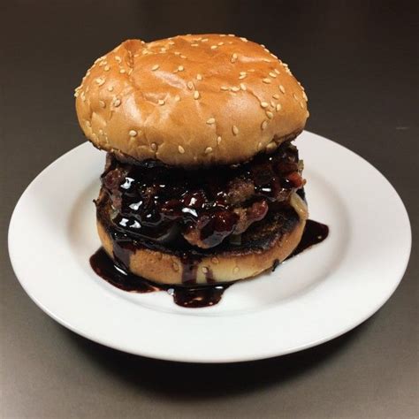 Port Wine Jucy Lucy Burger Savour The Trip Recipe Burger Savory