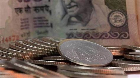 Economic Survey Rupee May Remain Under Depreciation Pressure