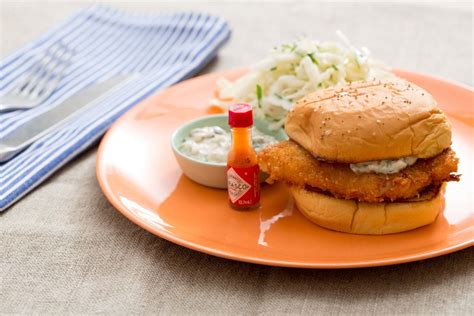 Recipe Crispy Fish Sandwiches With Coleslaw And Homemade Tartar Sauce