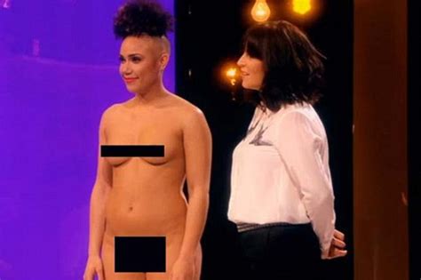 Avrupa yı kilitleyen çıplak flört programı Naked Attraction Datingi