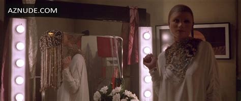 LESLIE BEVIS Nude AZNude