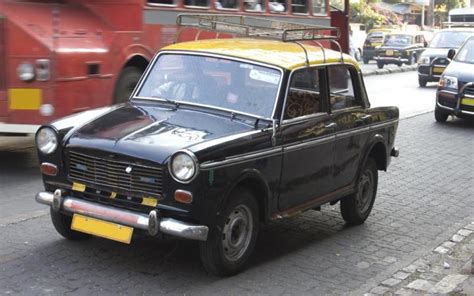 End of the road for Mumbai's iconic Kaali-Peeli Premier Padmini taxi ...