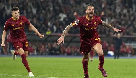 Lewat Extra Time AS Roma Babat Feyenoord Dan Melenggang Ke Semifinal