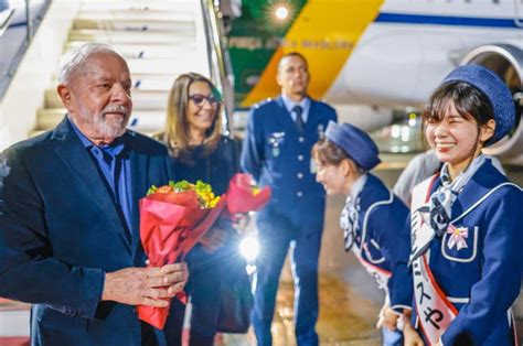 Lula desembarca em Hiroshima no Japão para reunião do G7 Metrópoles