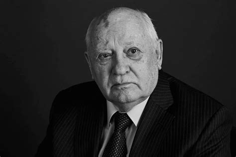 Горбачев: Предатель или спаситель