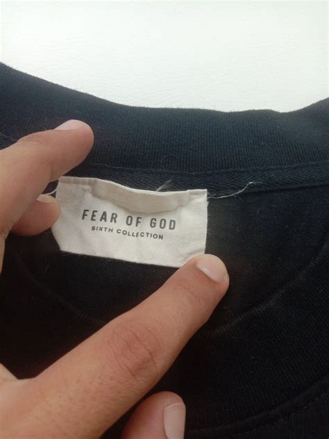 Longsleeve Fear Of God Font FG Reflektif On Carousell