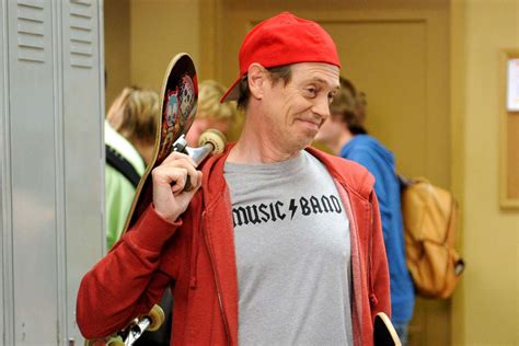 Steve Buscemi Dresses As 30 Rock Character For Halloween