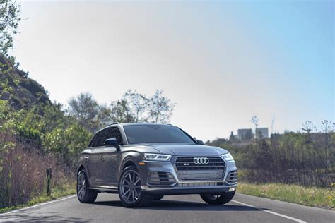 Audi SQ5 B9 Grey TSW Bathurst Wheel Front